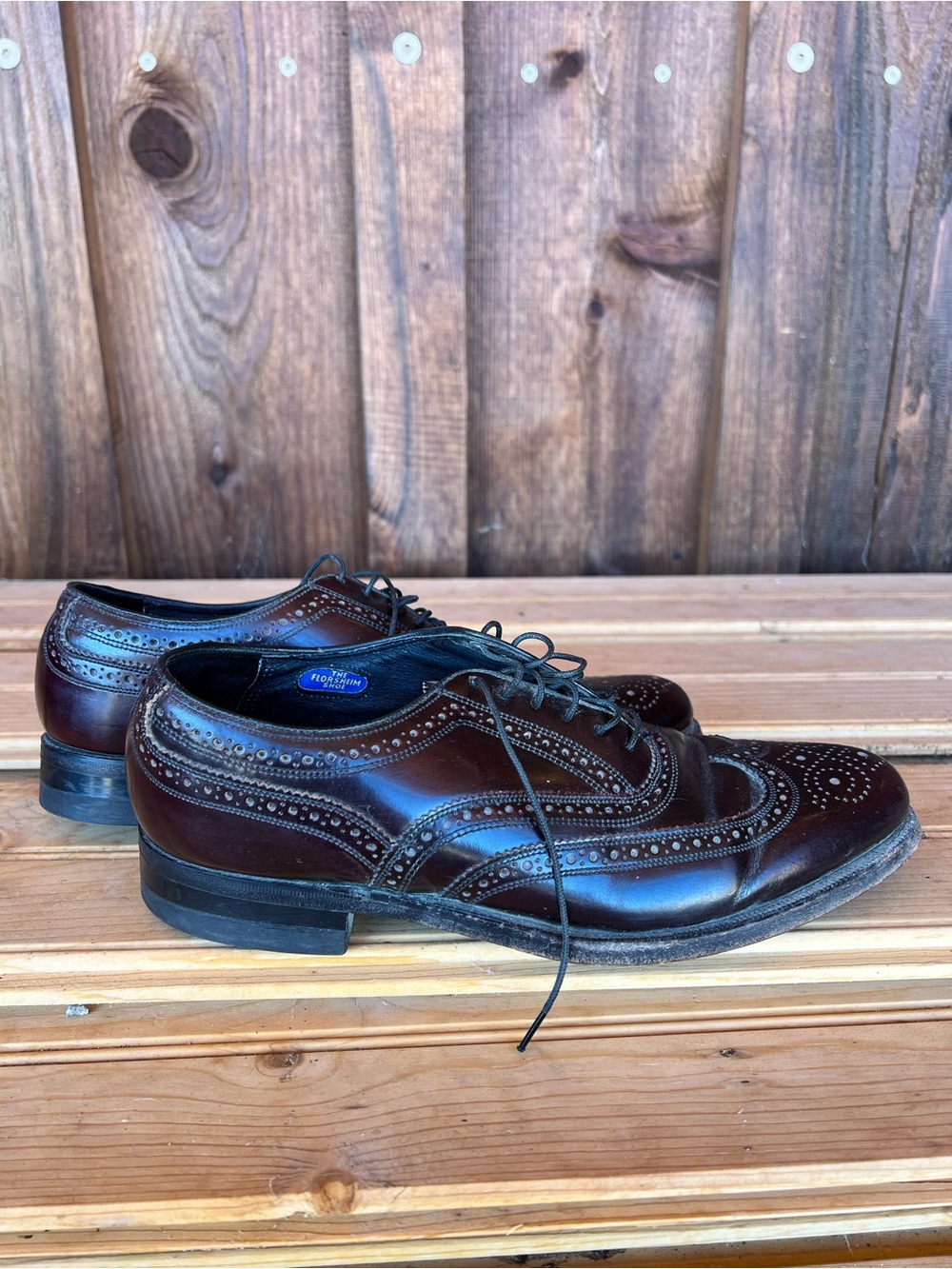 Vintage Florsheim Burgundy Leather Wingtip Oxfords | Men’s Size 7D